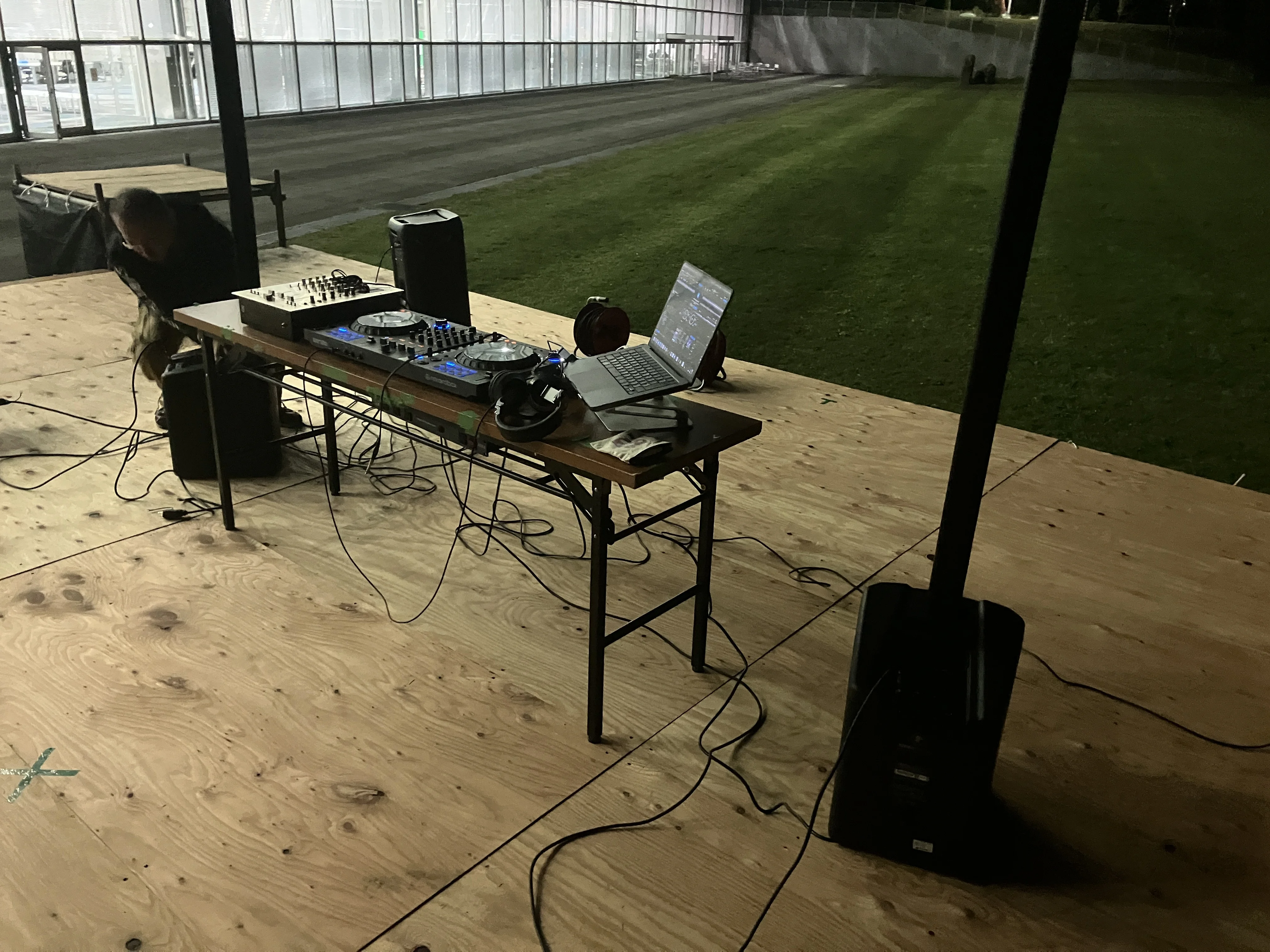 公立はこだて未来大学DJサークル