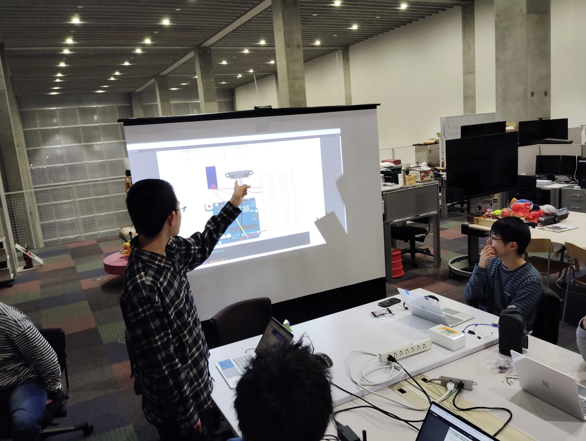 公立はこだて未来大学ハードウェアサークル